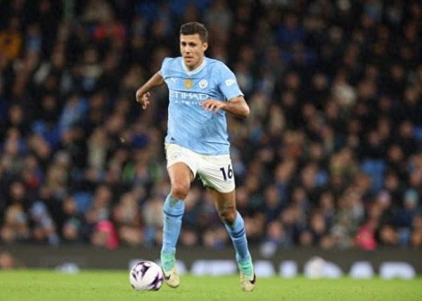 杠杆配资官网 阿斯谈罗德里: 皇马会在最后时刻报价, 还是等明年再行动?